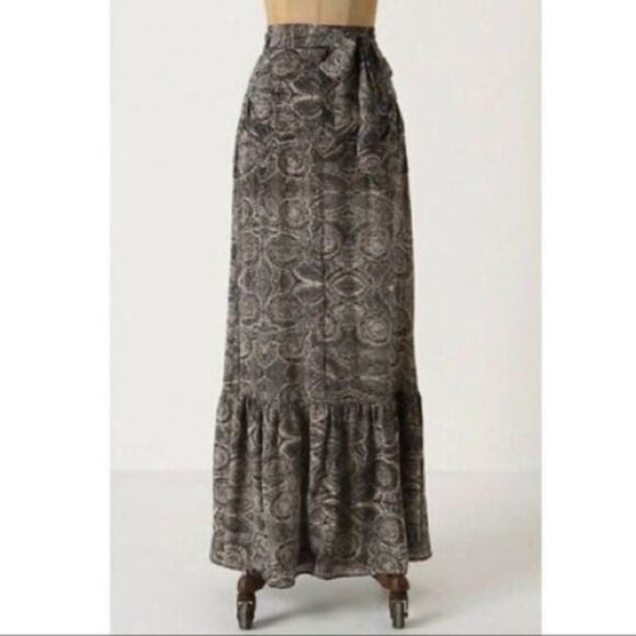 ANTHROPOLOGIE LIL Silk Black Tan Paisley Printed Mermaid Ruffle Maxi Skirt 4 - Picture 1 of 11
